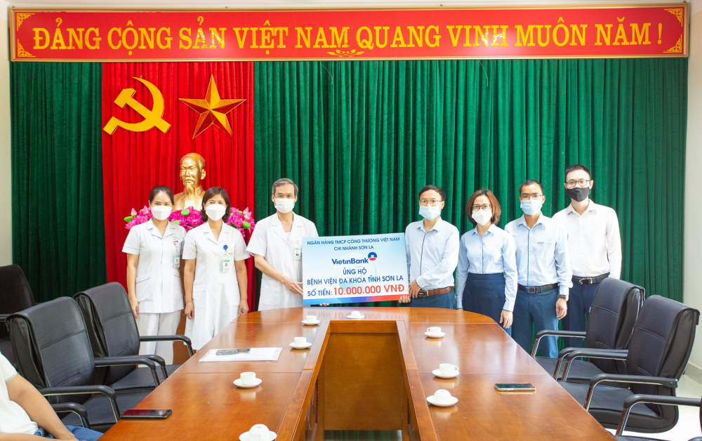 Ngân hàng VietinBank chi nhánh Sơn La đồng hành, chia sẻ cùng Bệnh viện đa khoa tỉnh Sơn La trong công tác phòng, chống dịch covid-19