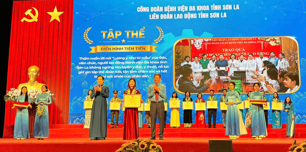 CÔNG ĐOÀN CƠ SỞ BVĐK TỈNH SƠN LA VINH DỰ ĐƯỢC BIỂU DƯƠNG ĐIỂN HÌNH TIÊN TIẾN HỌC TẬP VÀ LÀM THEO TƯ TƯỞNG, ĐẠO ĐỨC, PHONG CÁCH HỒ CHÍ MINH