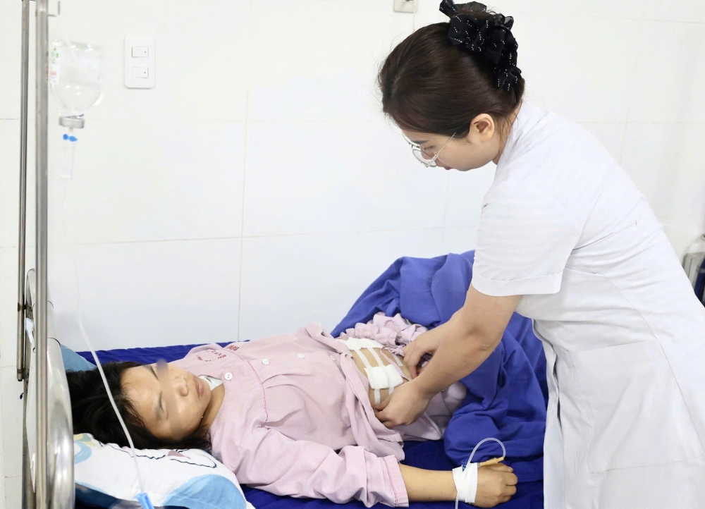 CẤP CỨU KỊP THỜI TRƯỜNG HỢP THAI NGOÀI TỬ CUNG VỠ, GÂY SỐC MẤT MÁU