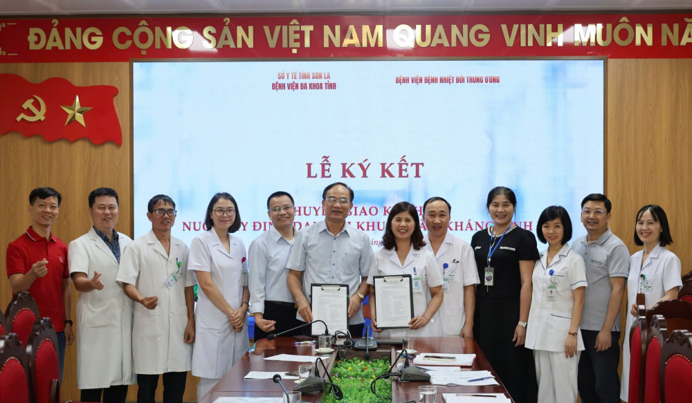 BỆNH VIỆN BỆNH NHIỆT ĐỚI TRUNG ƯƠNG KHẢO SÁT, CHUYỂN GIAO KỸ THUẬT TẠI BỆNH VIỆN ĐA KHOA TỈNH SƠN LA