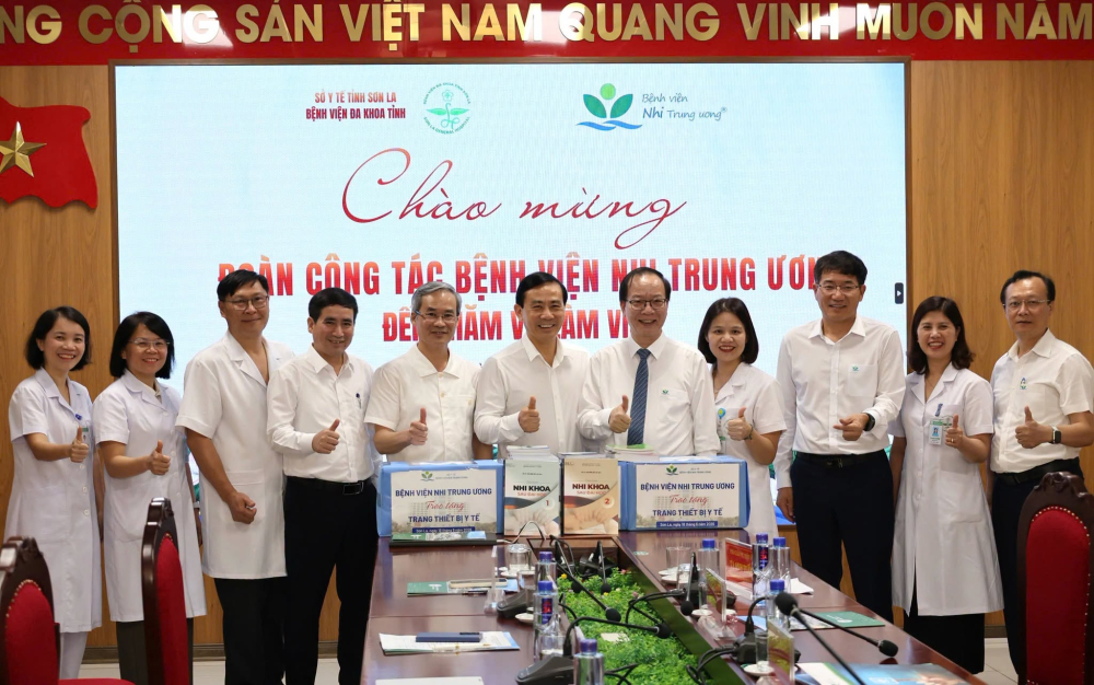 BỆNH VIỆN ĐA KHOA TỈNH SƠN LA ĐÓN TIẾP ĐOÀN CÔNG TÁC CỦA BỆNH VIỆN NHI TRUNG ƯƠNG ĐẾN THĂM VÀ HỖ TRỢ CHUYÊN MÔN