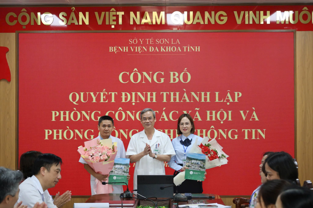 BỆNH VIỆN ĐA KHOA TỈNH SƠN LA THÀNH LẬP PHÒNG CÔNG NGHỆ THÔNG TIN VÀ PHÒNG CÔNG TÁC XÃ HỘI