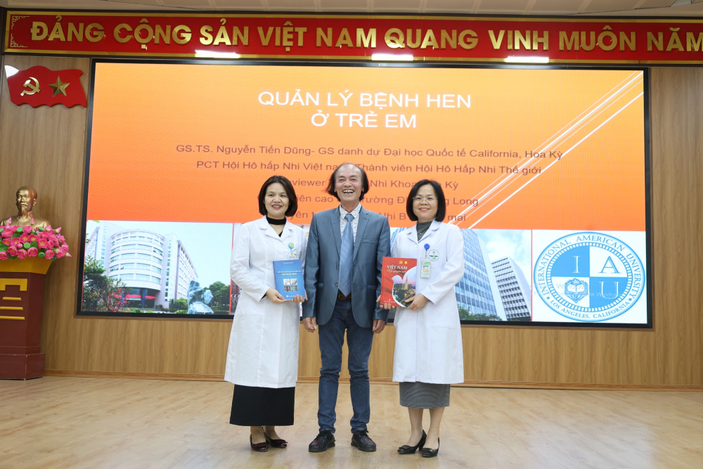 HỘI THẢO “QUẢN LÝ BỆNH NHÂN HEN Ở TRẺ EM” VÀ TẬP HUẤN “KỸ NĂNG GIAO TIẾP ỨNG XỬ” TẠI BVĐK TỈNH SƠN LA