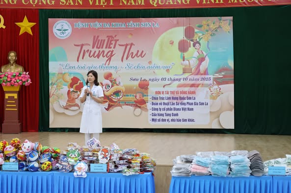 TRUNG THU YÊU THƯƠNG - SẺ CHIA NIỀM VUI” VỚI BỆNH NHI ĐIỀU TRỊ TẠI BVĐK TỈNH SƠN LA