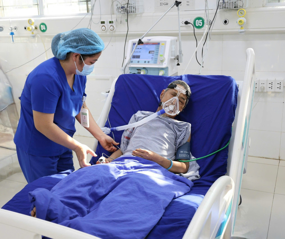 CẤP CỨU THÀNH CÔNG BỆNH NHÂN NGỘ ĐỘC PARACETAMOL DO SỬ DỤNG THUỐC QUÁ LIỀU